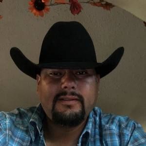 Meet your Posher, Jose